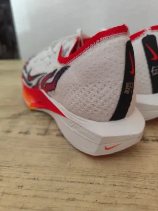 Nike Zoomx Vaporfly Next %3 PRM Talla 40.5