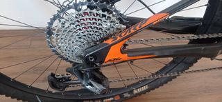 Bicicleta Deed Vector M 1x12 Usada