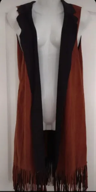 Chaleco largo flecos efecto ante Betty&Co  T. M/L