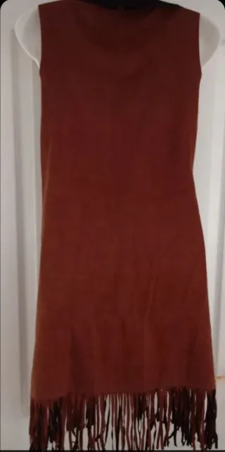 Chaleco largo flecos efecto ante Betty&Co  T. M/L