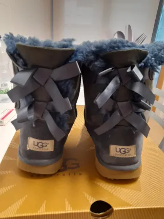 Botas UGG Azul/Gris con Lazos