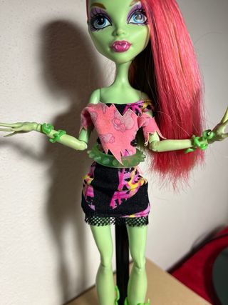 Monster High Venus McFlytrap Music Festival