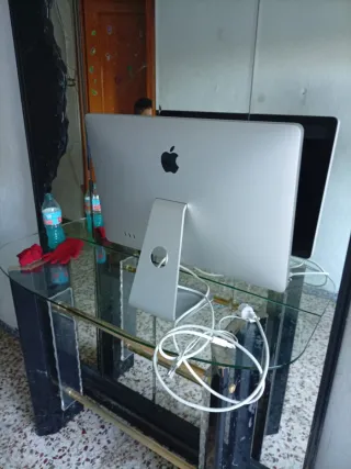 Ordenador Apple Plata