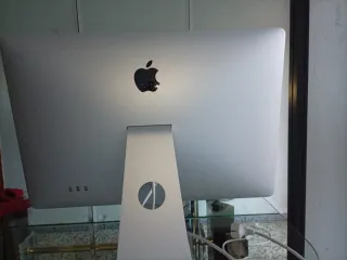 Ordenador Apple Plata