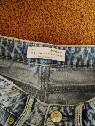 Jeans chiari strappati