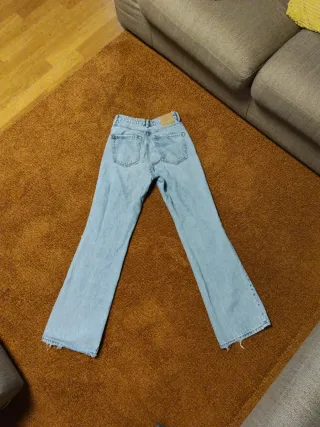Jeans chiari strappati