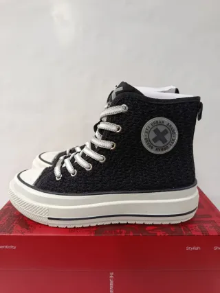 Botines XTI Negro/Blanco