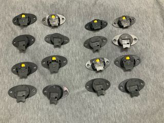 16 Correderas Plástico Interiores - MARCA HETTICH