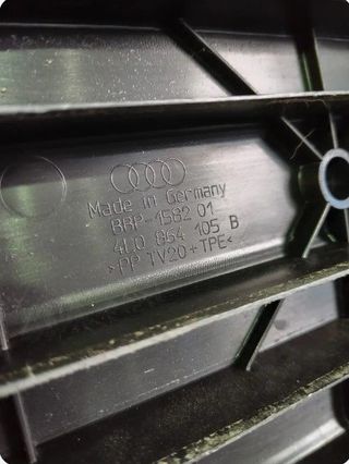 BANDEJA TRASERA AUDI Q7 (4L)