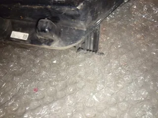 Faro Derecho Renault Máster 3