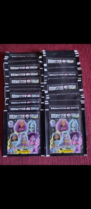 Monster High, 39 sobres de cromos.Panini.Nuevos.