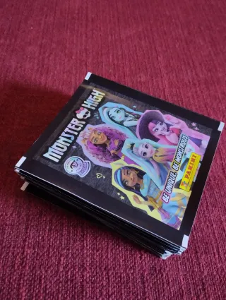 Monster High, 39 sobres de cromos.Panini.Nuevos.