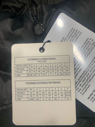 Chaqueta Moncler x Batman Negra