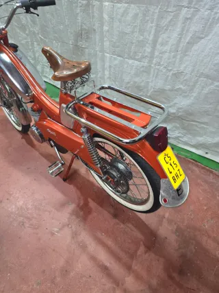 Mobylette Rural Restaurada