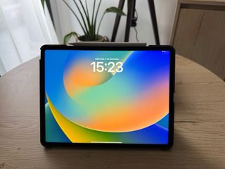 iPad Pro M2 12.9 + Apple Pencil Como Nuevo