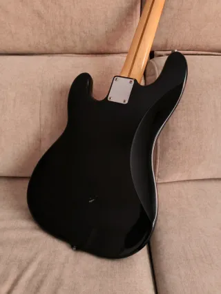 Fender Precision Japan 1994