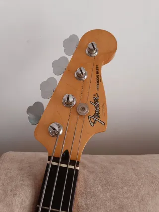 Fender Precision Japan 1994