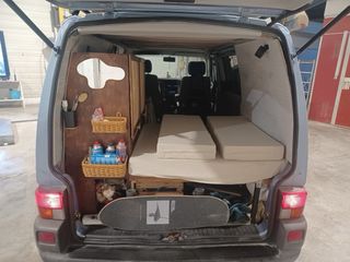 Volkswagen Multivan T4 2.5 TDI - Camperizada