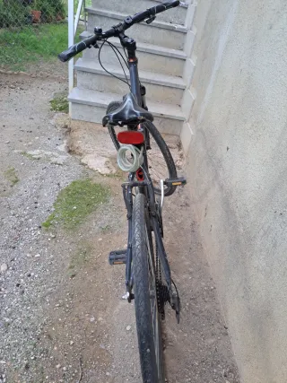 Bicicleta negra