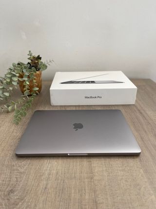MacBook Pro 2017 13 pulgadas color gris espacial