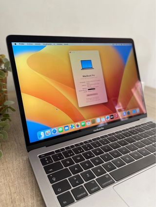 MacBook Pro 2017 13 pulgadas color gris espacial