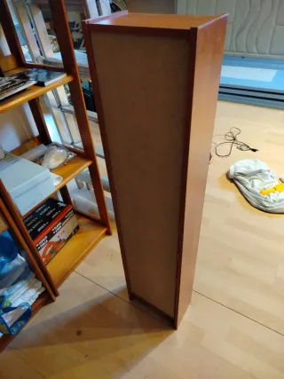 Mueble Torre CDs Madera Marrón