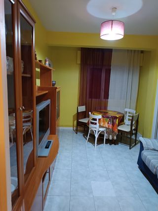 Piso compartido para chicas de 18 años a30