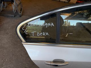 Puerta Trasera Derecha Opel Insignia 2010