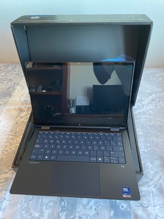 HP OmniBook X 14-fm0016ns