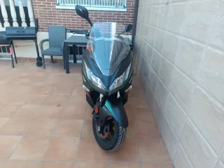 Kawasaki J125 Scooter