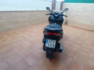 Kawasaki J125 Scooter