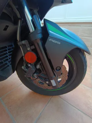 Kawasaki J125 Scooter