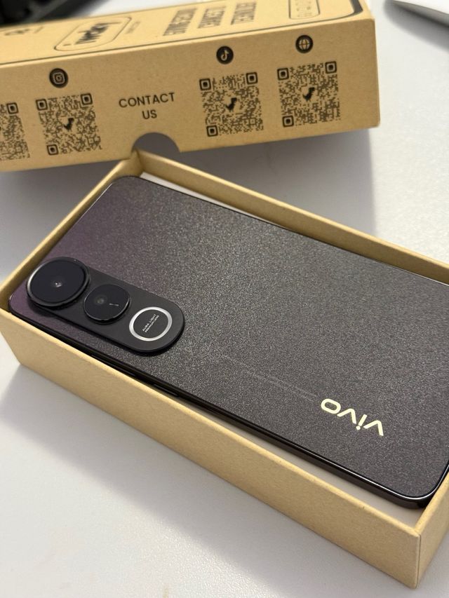 Vivo V50 Lite Preto/Roxo