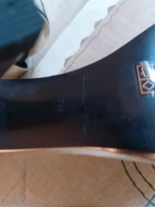 Sandali Kendall + Kylie oro tacco 10