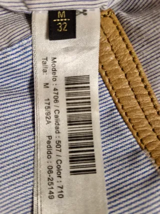 Chaqueta de piel marrón