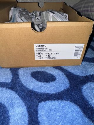 Asics New York Gris Blanco (Precio negociable)