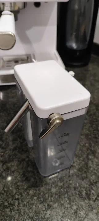 Cafetera Cecotec Blanca y Acero Inox