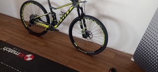 Bicicleta Scott Spark RC Tam M Usada