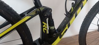 Bicicleta Scott Spark RC Tam M Usada