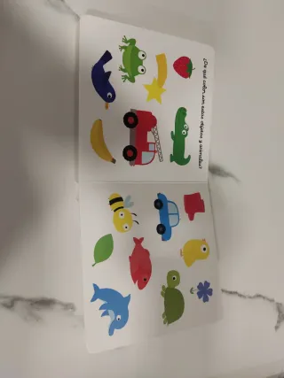 El pequeño libro de los colores