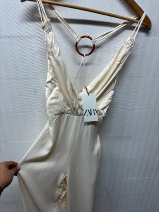 Mono Zara Espalda Abierta Crema