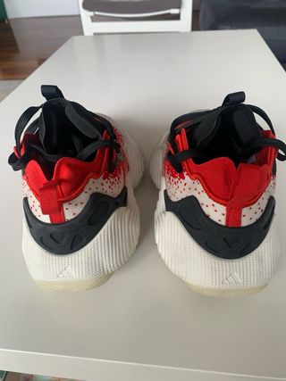 Zapatillas Baloncesto Adidas Trae Young 3