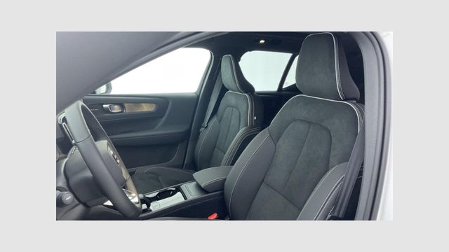 VOLVO XC40 Recharge Twin Eléctrico Plus Auto AWD