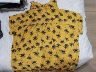 Camisa Hawaiana marca Behulah Palmeras