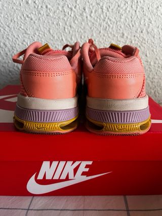 Nike Metcon 7 Naranja/Rosa