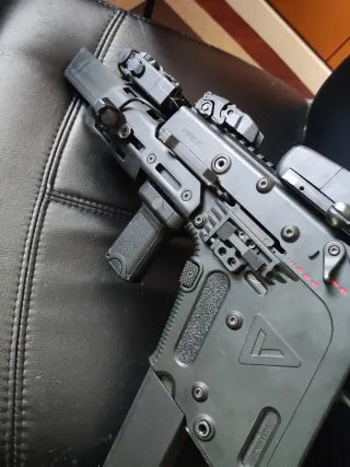 Guardamanos Kriss Vector