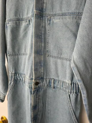 Mono vaquero Pull&Bear bolsillos, cuello camisero