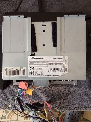 Radio Coche Pioneer AVH-320BT Bluetooth