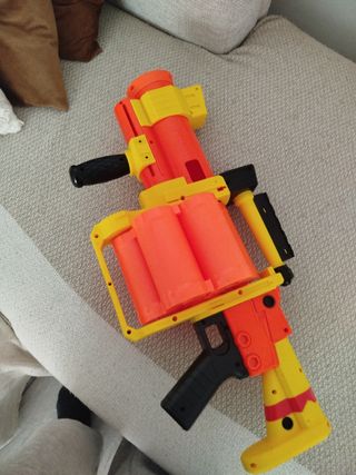 Lanzagranadas Nerf Fortnite (sin dardos)
