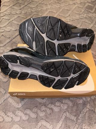 ASICS GEL Zapatillas Negras y Grises